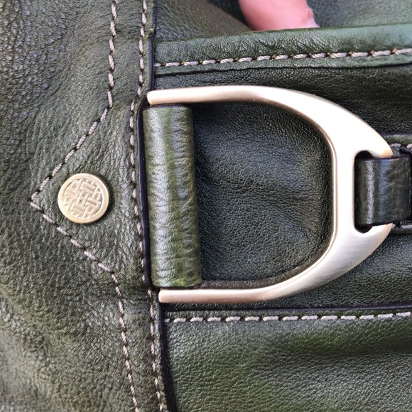 Handbag - Picture 8 of 14